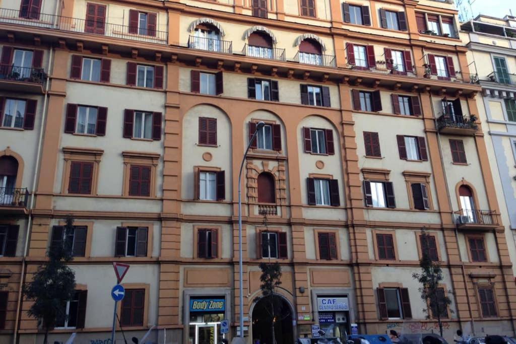 In The Center Of Rome Apartment Exterior photo